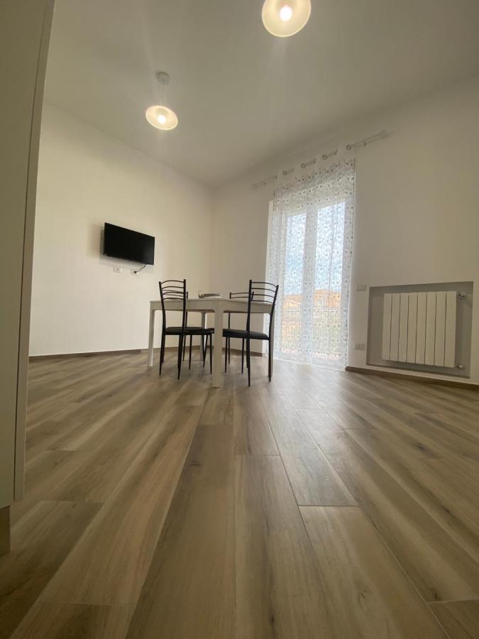 奥斯蒂亚·安提卡La Casa Di Elia E Italo公寓 外观 照片